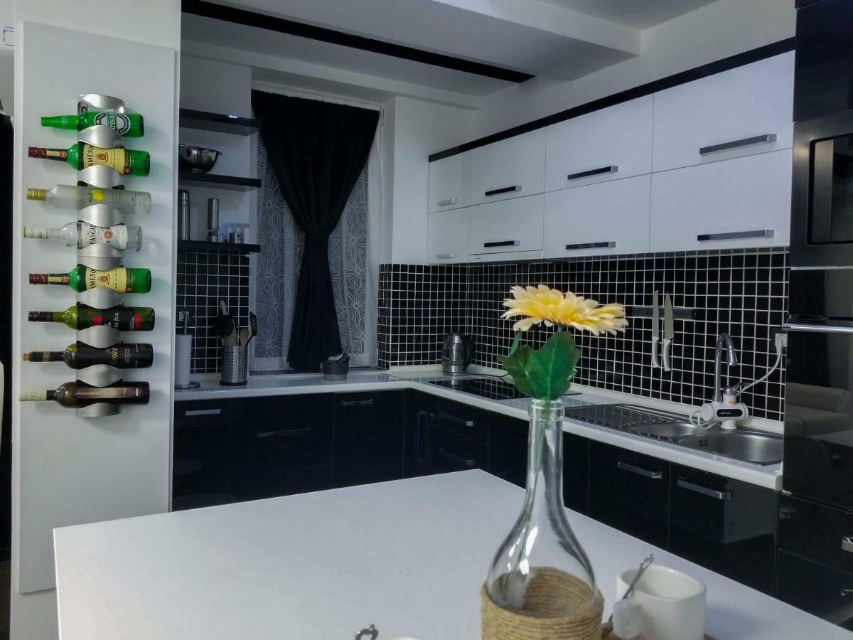 Sky Apartments Special Струмиця Екстер'єр фото